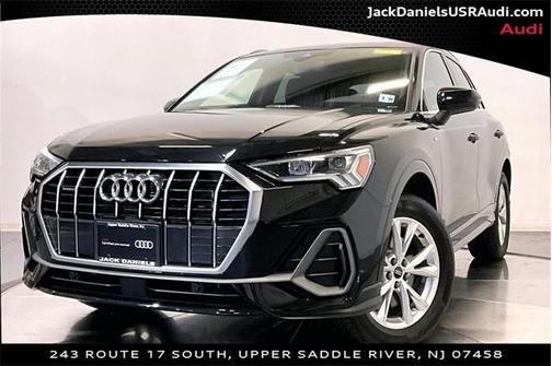 2025 Audi Q3 Premium 45 TFSI S line quattro Tiptronic