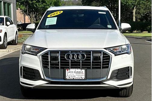 2022 Audi Q7 45 Premium Plus