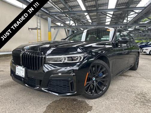 2021 BMW 750 i xDrive