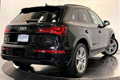 2025 Audi Q5 45 S line Premium