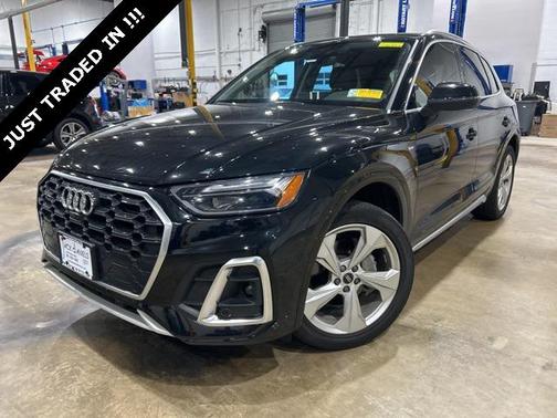 2023 Audi Q5 Premium Plus 45 TFSI S line quattro