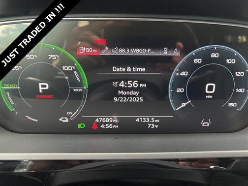 2022 Audi e-tron Premium