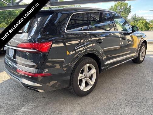 2025 Audi Q7 45 Premium