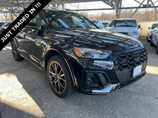 2023 Audi SQ5 Premium Plus TFSI quattro Tiptronic