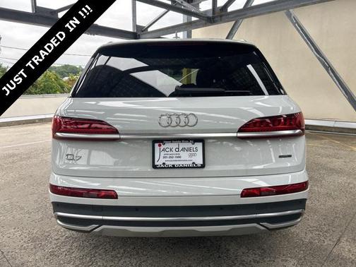 2022 Audi Q7 55 Premium