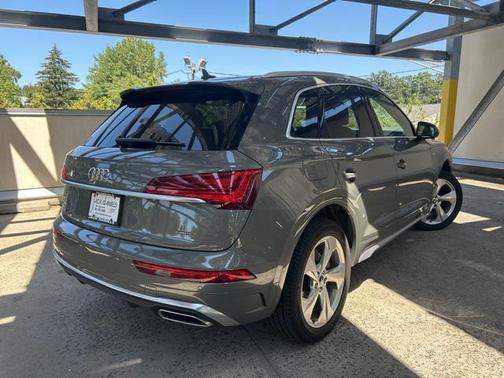 2023 Audi Q5 45 S line Premium Plus