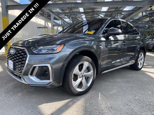 2022 Audi Q5 45 S line Premium Plus