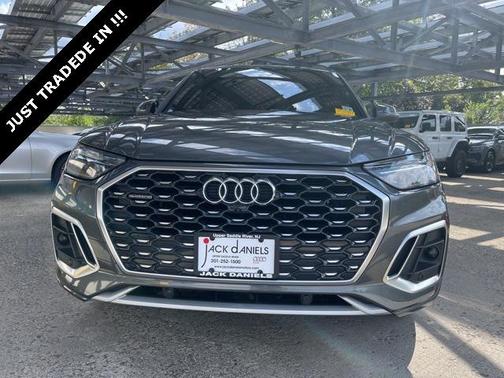 2022 Audi Q5 45 S line Premium Plus