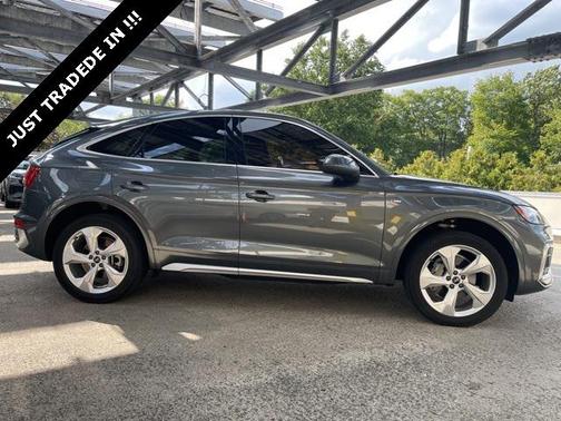 2022 Audi Q5 45 S line Premium Plus