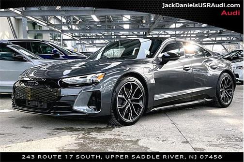 2022 Audi e-tron GT Prestige