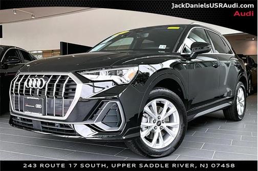 2025 Audi Q3 Premium 45 TFSI S line quattro Tiptronic