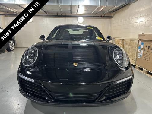 2017 Porsche 911 Carrera