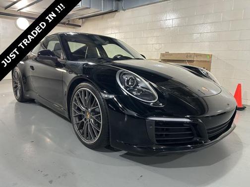 2017 Porsche 911 Carrera