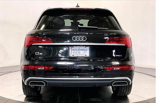 2022 Audi Q5 45 S line Prestige