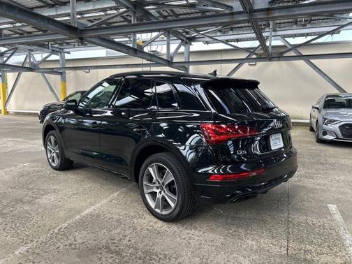 2025 Audi Q5 45 S line Premium