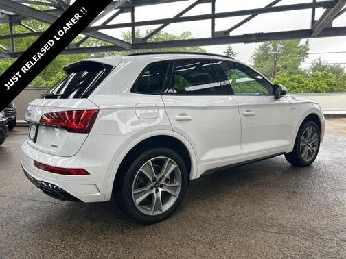 2025 Audi Q5 45 S line Premium