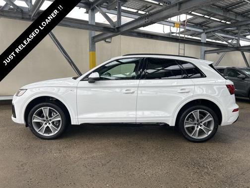 2025 Audi Q5 45 S line Premium