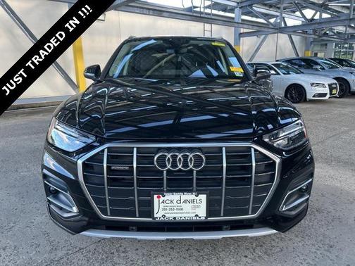 2023 Audi Q5 40 Premium