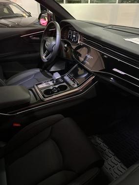 2025 Audi Q8 55 Prestige