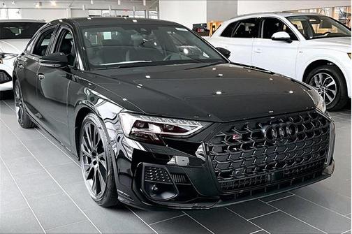 2025 Audi S8 4.0T