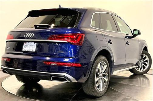 2022 Audi Q5 45 S line Premium