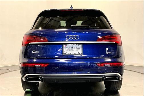 2022 Audi Q5 45 S line Premium