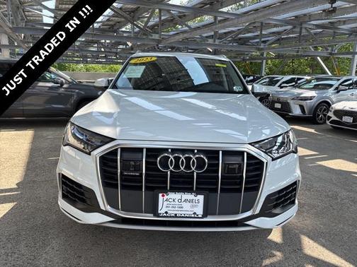 2023 Audi Q7 55 Premium Plus