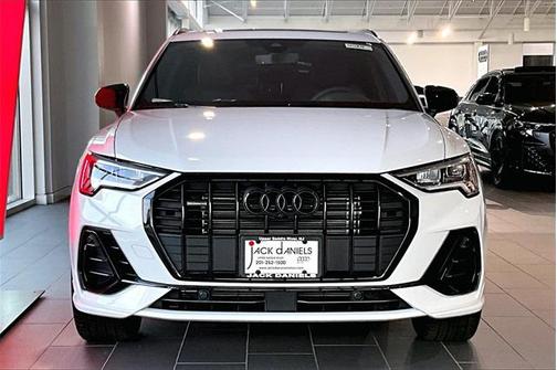 2025 Audi Q3 45 S line Premium Plus