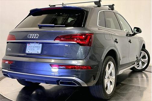 2022 Audi Q5 45 S line Prestige