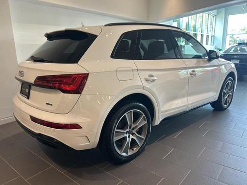 2025 Audi Q5 45 S line Premium