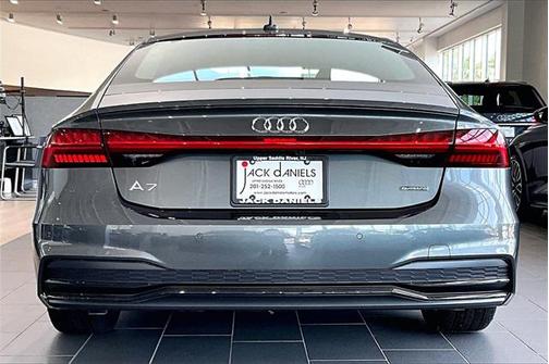 2025 Audi A7 Premium 55 TFSI quattro S tronic
