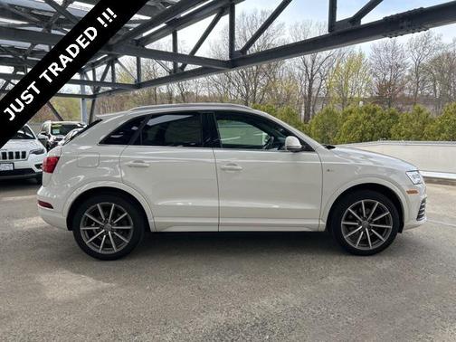 2018 Audi Q3 2.0T Premium Plus
