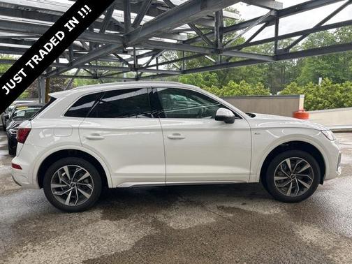 2023 Audi Q5 45 S line Premium Plus