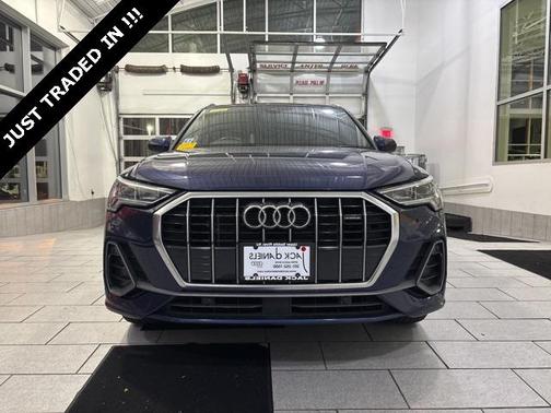 2023 Audi Q3 Premium 45 TFSI S line quattro Tiptronic