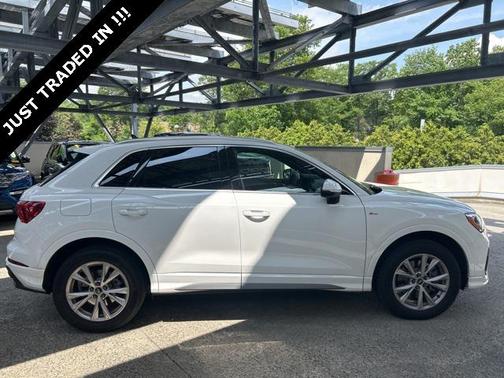 2021 Audi Q3 45 S line Premium