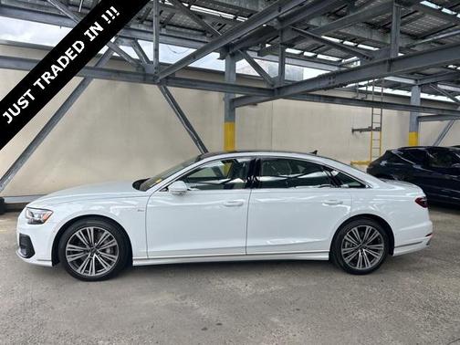 2023 Audi A8 L 55 TFSI quattro Tiptronic