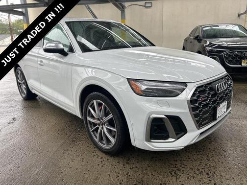 2024 Audi SQ5 Prestige TFSI quattro Tiptronic