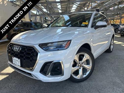 2023 Audi Q5 Premium Plus 45 TFSI S line quattro