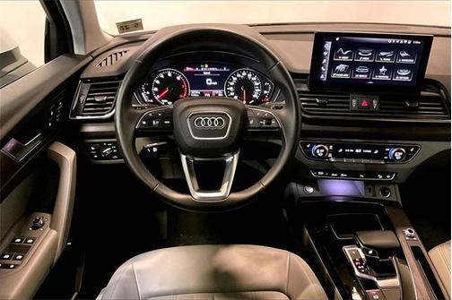 2022 Audi Q5 45 S line Premium