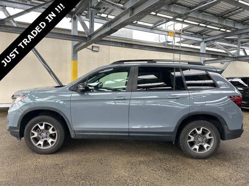 2022 Honda Passport AWD TrailSport