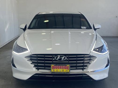 2023 Hyundai SONATA Hybrid SEL