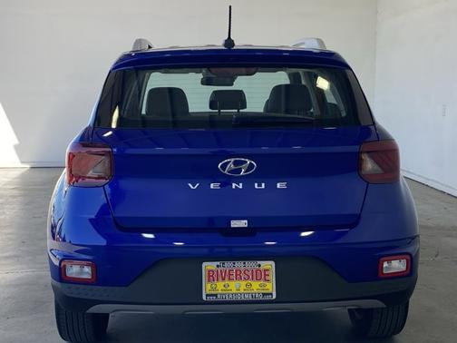 2024 Hyundai VENUE Limited