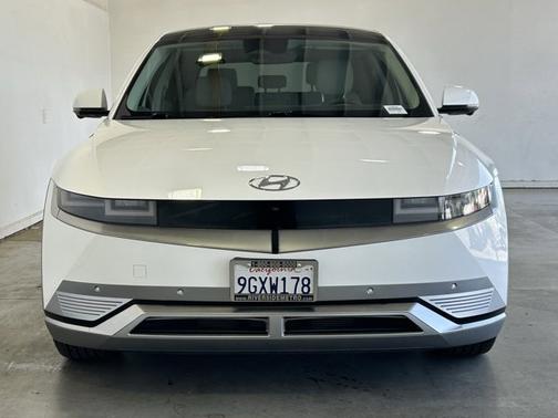 White 2023 Hyundai IONIQ 5 Limited