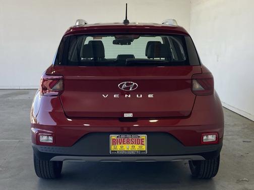 2024 Hyundai VENUE Limited