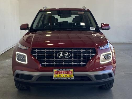 2024 Hyundai VENUE Limited