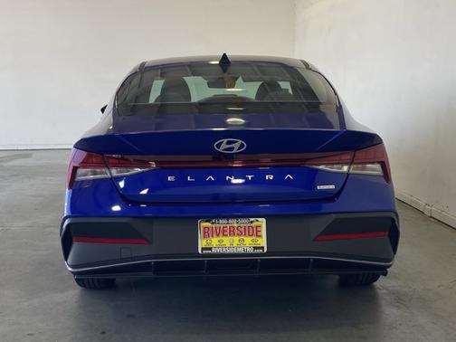 2024 Hyundai ELANTRA HEV Blue