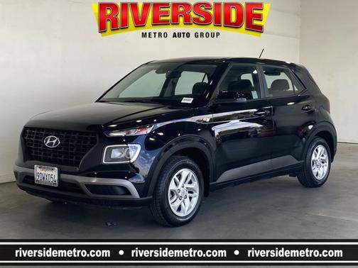 2023 Hyundai VENUE SE