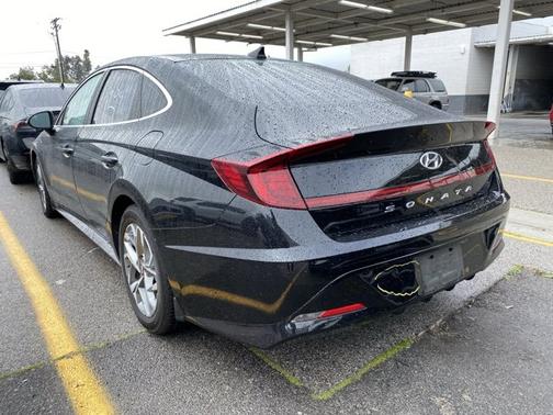 2022 Hyundai SONATA SEL