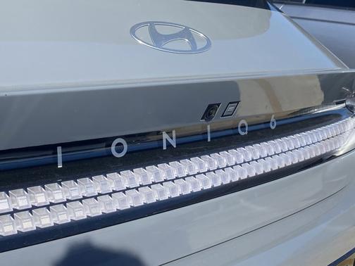 2025 Hyundai IONIQ 6 SEL