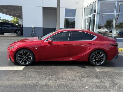 2022 Lexus IS 350 Base